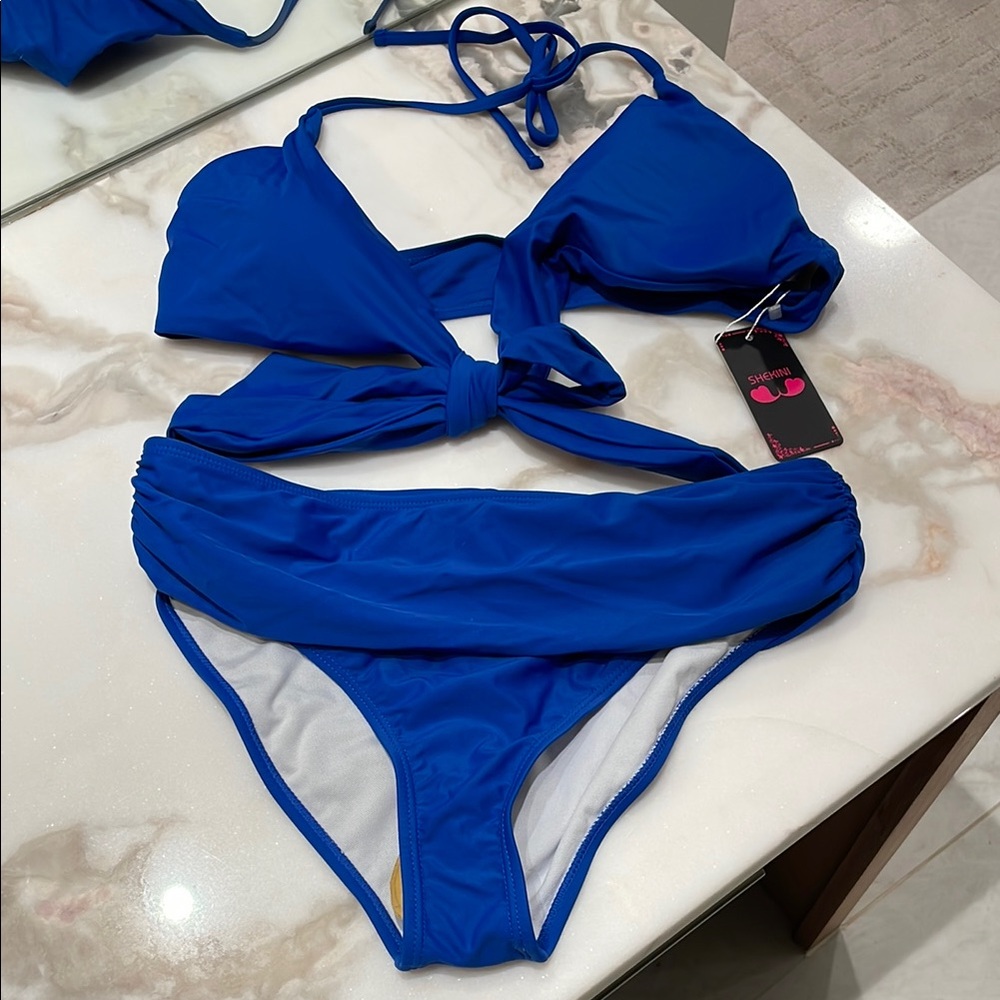 Stylish Blue Bikini Set